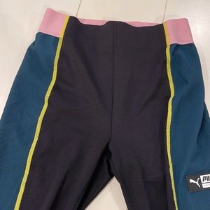 XS Puma leggings